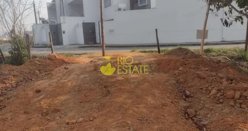 Ótimo Terreno à Venda com 471M², Roma, Volta Redonda, RJ