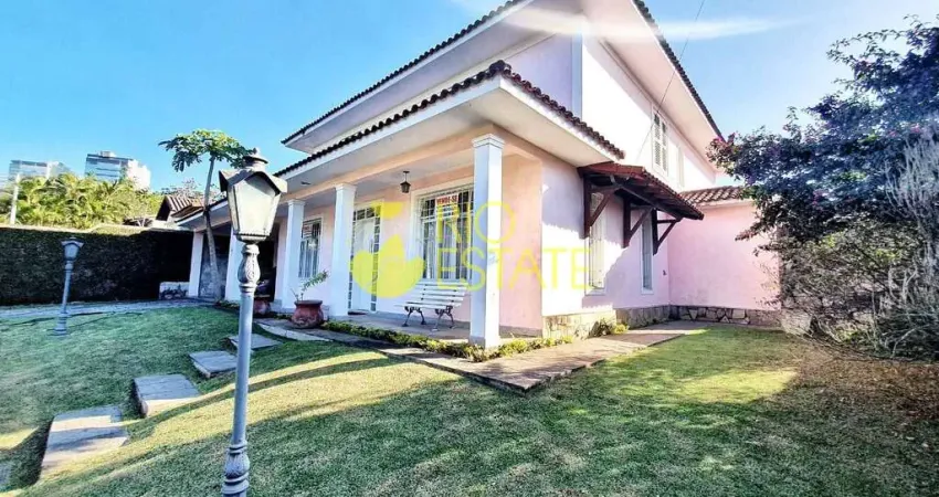 Casa com 5 dormitórios à venda, 490 m² por R$ 3.600.000,00 - Bela Vista - Volta Redonda/RJ