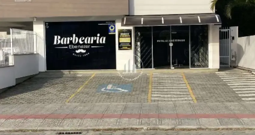 Ponto comercial à venda na Rua Anitápolis, 46, Passa Vinte, Palhoça