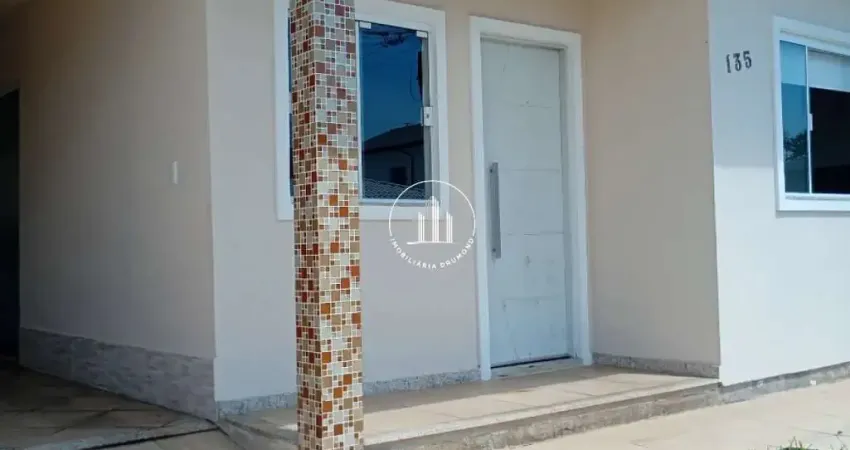 Casa com 3 quartos à venda na Rua das Carambolas, 135, Madri, Palhoça