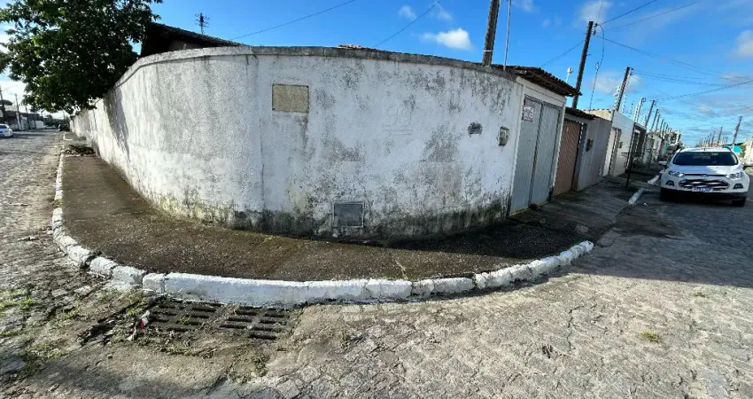 Casa com 3 quartos com garagem Novo Jardim em Cidade Universitária - Maceió - AL