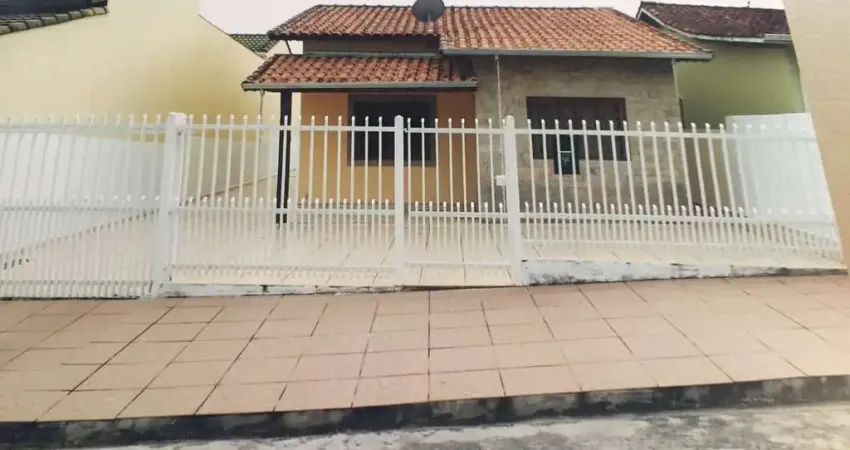 Casa com 3 quartos à venda no Centro, Pinhalzinho 