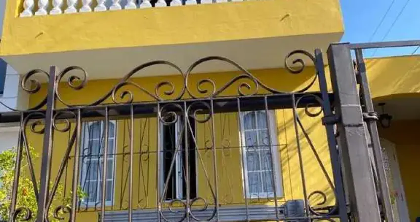 Casa com 3 quartos à venda no Utinga, Santo André 