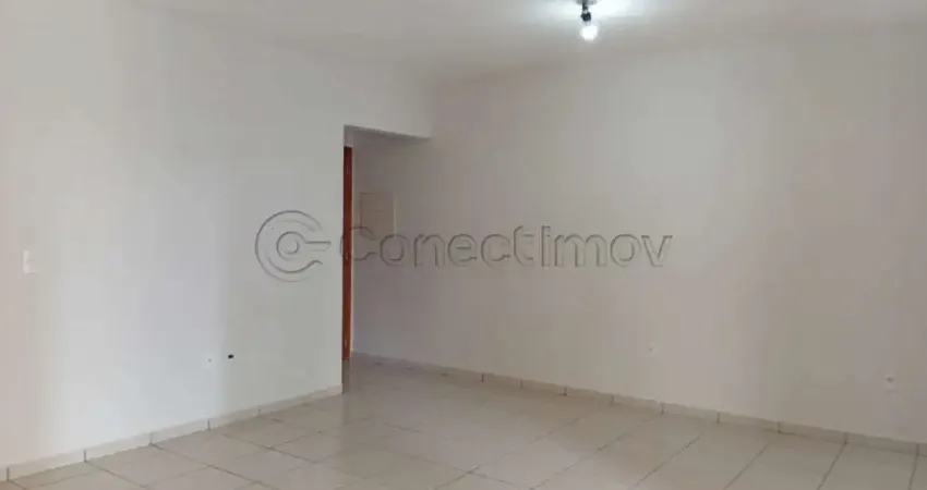 Apartamento de 112m² com 03 quartos sendo 01 suíte para locação - Nova Aliança