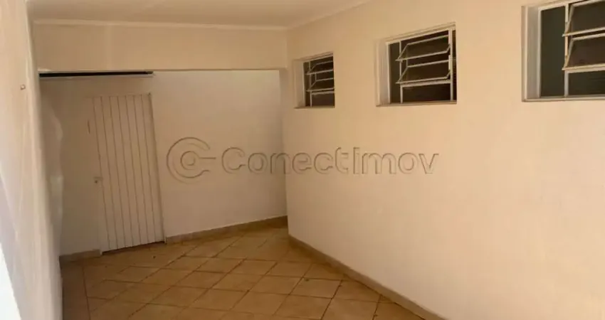 Casa Comercial de 243m² disponível para locação no bairro Ribeirânia em Ribeirão Preto.