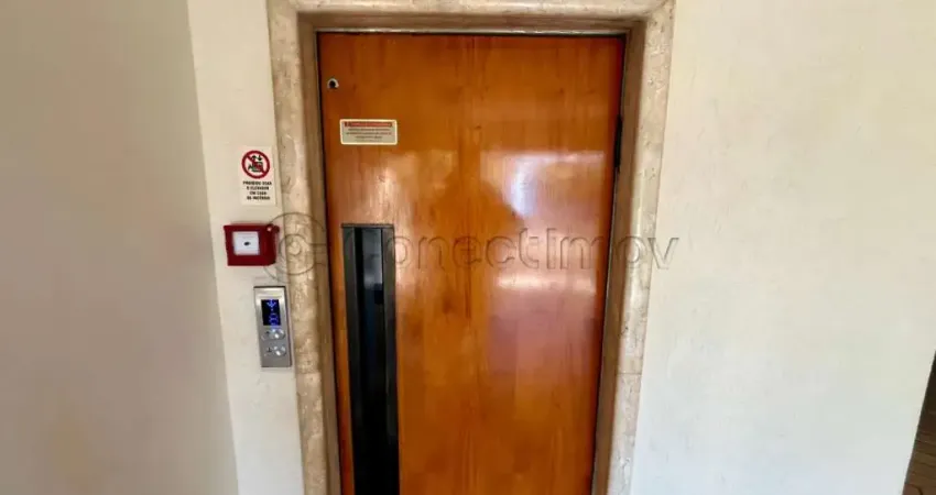 Apartamento de 90m² com 03 quartos sendo 01 suíte para locação - Centro