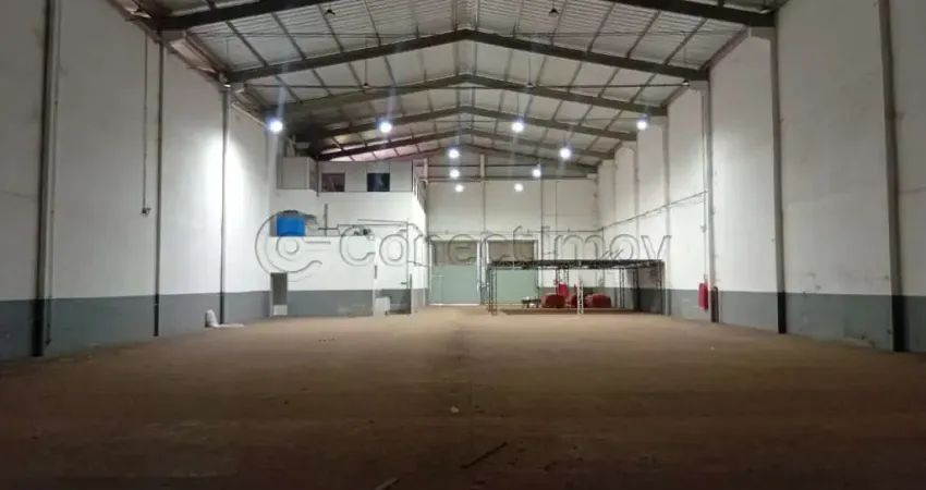 Galpão de 1.2000m² com mezanino para locação - Residencial e Comercial Palmares