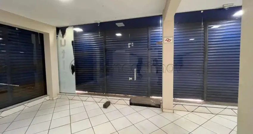 Prédio Comercial de 570m² - 04 banheiros e 03 salas disponível para locação - Jardim Paulistano
