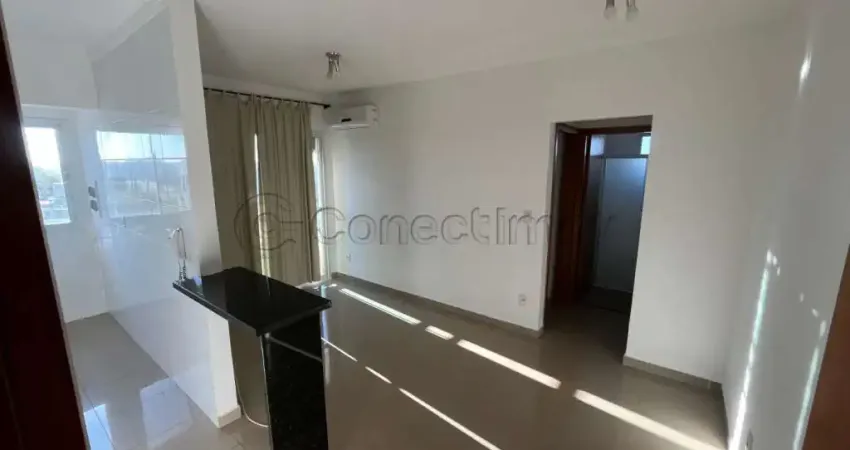 Apartamento de 42m² com 01 quarto para locação - Nova Aliança