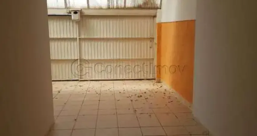 Casa de 150m² com 04 quartos sendo 01 suíte para locação e venda - Jardim Macedo