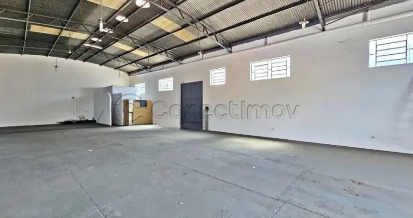 Galpão comercial de 220m² com 03 banheiros disponível para locação - parque são sebastião