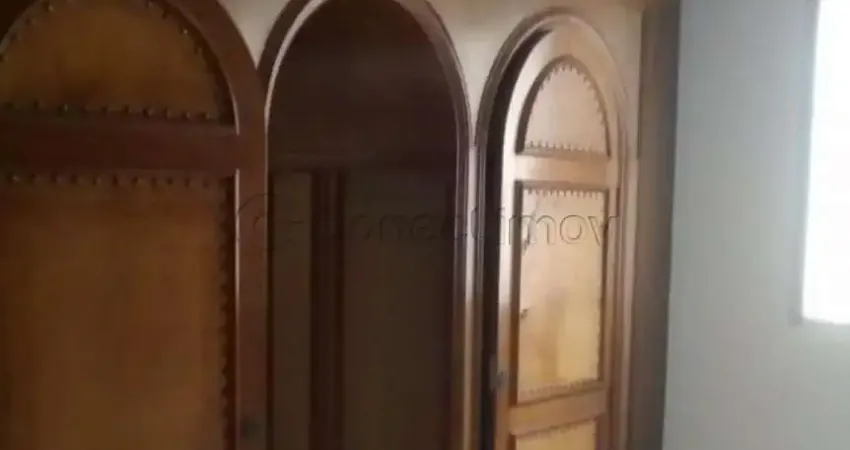 Sala Comercial 79,00m² disponível para locação e venda na Rua Álvares Cabral / bairro Centro, Ribeirão Preto - SP.