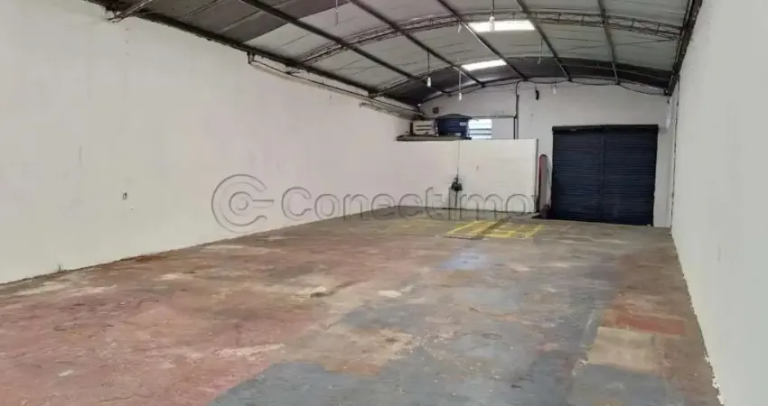 Excelente Localização - Encontre Seu Novo Galpão Comercial com a Imobiliária Conectimov.