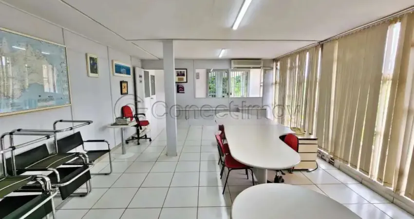 Sala comercial de 100m² com 01 banheiro disponível para locação - independência