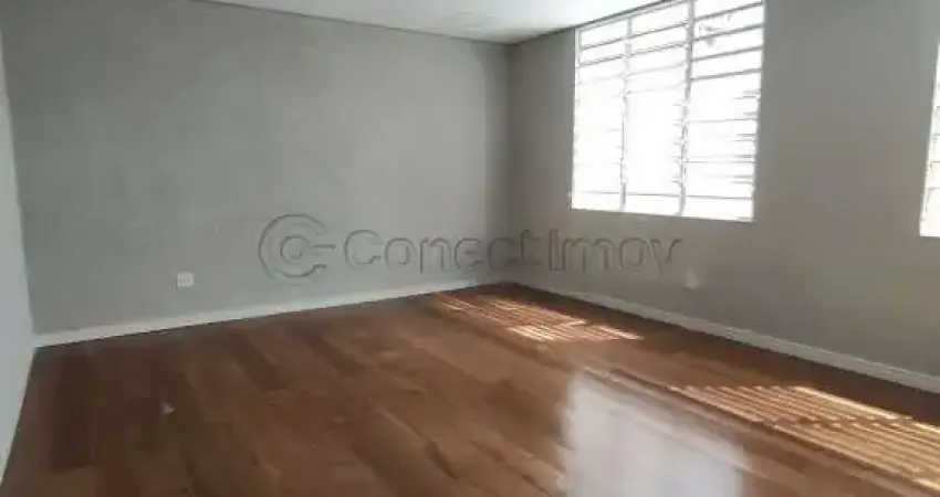 Excelente Localização e Conforto - Encontre Sua Nova Sala Comercial com a Imobiliária Conectimov.