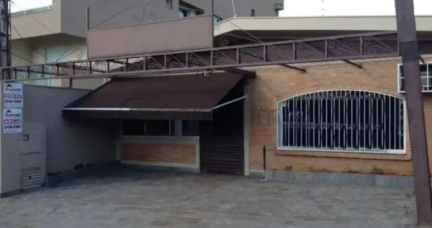 Imóvel comercial de 250m² com 03 banheiros disponível para locação e venda - jardim macedo