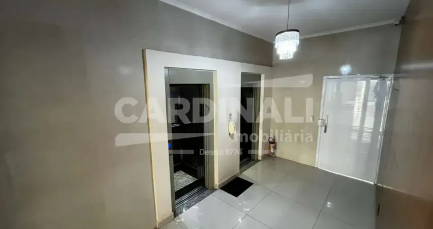 Apartamento padrão de 37m² com 01 quarto disponível para locação - Centro.