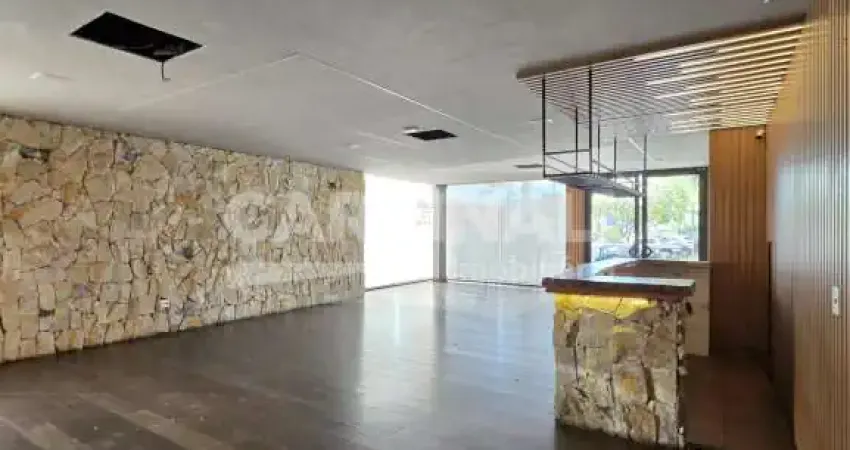 Prédio comercial de 500m² com 02 banheiros disponível para locação - alto da boa vista