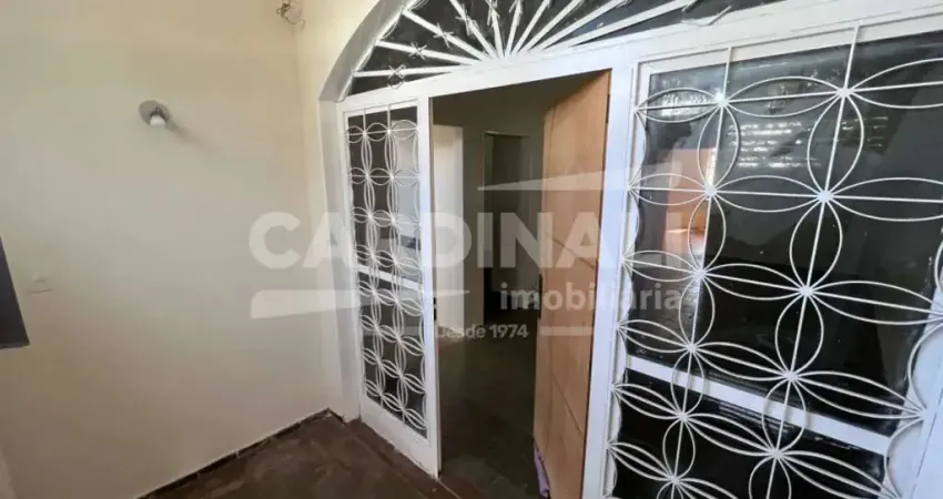 Casa sobrado de 185m² com salão comercial à venda - campos elíseos