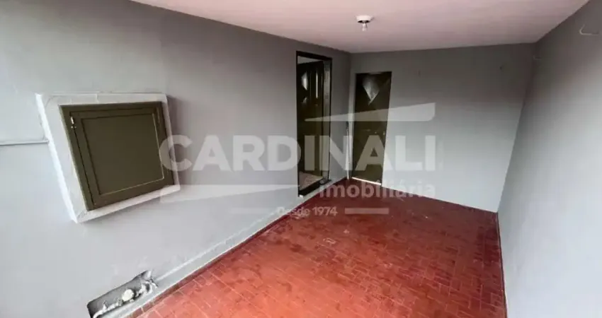 Casa padrão de 113m² com 03 quartos e edícula disponível para venda - campos elíseos