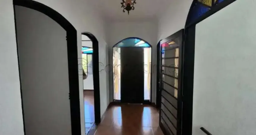 Casa de 250m² com 04 quartos sendo 01 suíte para locação e venda - sumarezinho