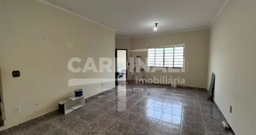 Casa padrão de 241m² com 04 quartos sendo 01 suíte disponível para locação - jardim palmares