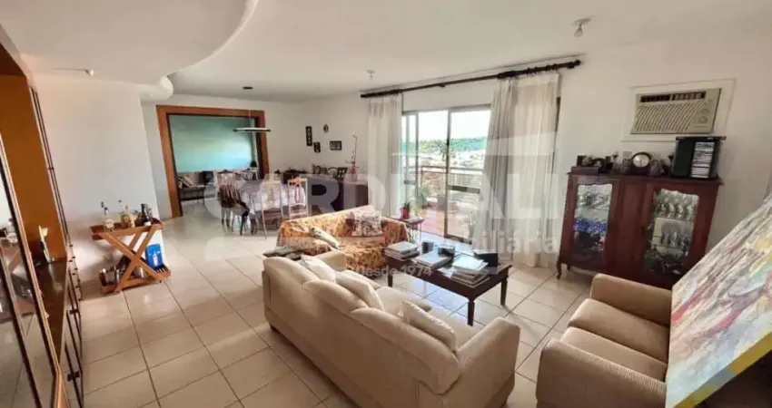 Apartamento de 200m² com 03 quartos disponível para locação - vila seixas