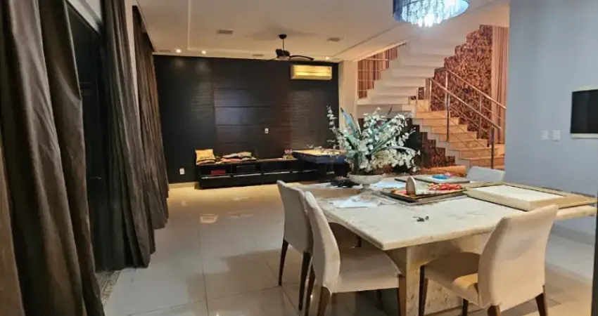 Otimo sobrado - condominio alphaville 1 - 3 suítes com closet, sendo uma master com banheira.