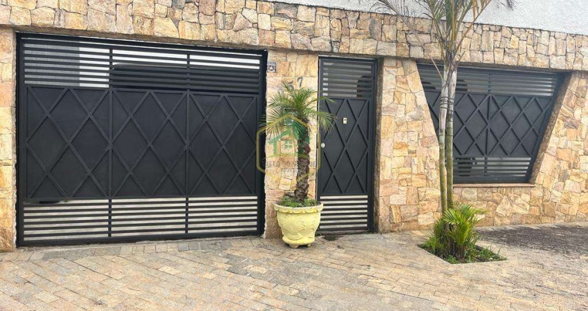 Sobrado para Venda em São Roque, Jardim Brasil, 5 dormitórios, 2 suítes, 4 banheiros, 4 vagas