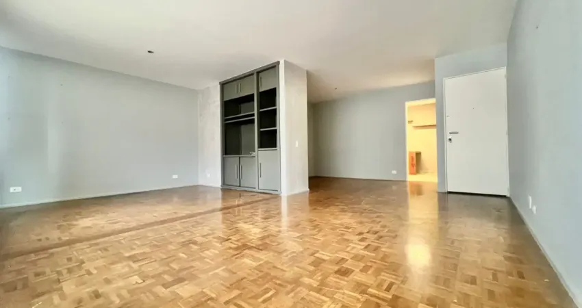 Moderno amplo claro super bem localizado suíte ar cond. cozinha equipada  locação rápida visite