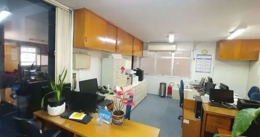 Conjunto à Venda com 84m² com 2 salas conjugadas !!!