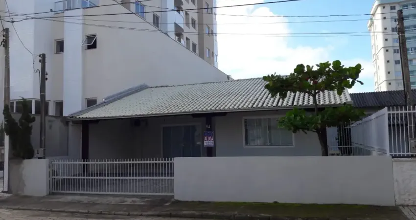 Casa a 60 mts do mar em gravata navegantes! 1 suíte mais 2 quartos