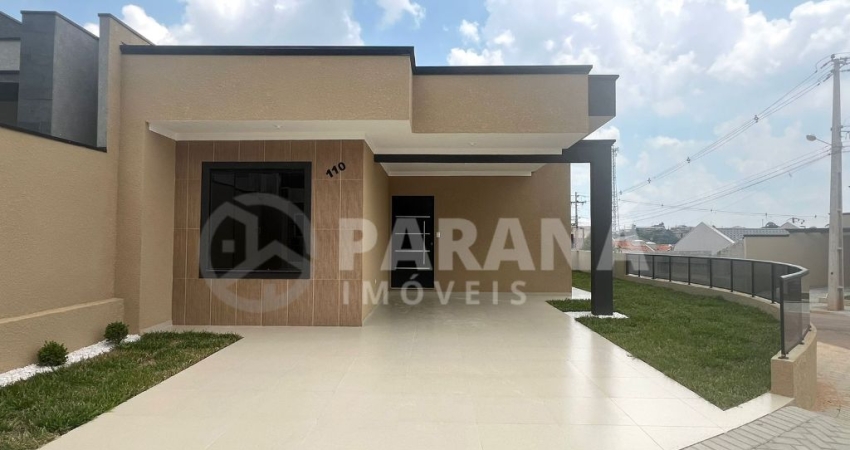 CASA EM DONDOMINIO, MODERNA E COM AMPLO ESPAÇO!!