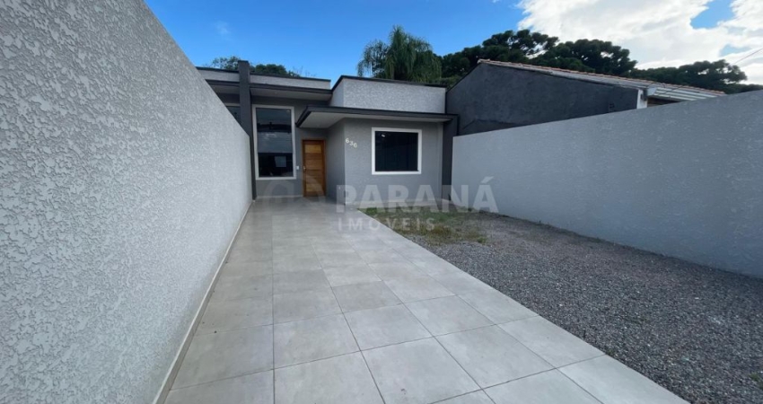 ⚜BELÍSSIMA CASA COM 3 QUARTOS, EM UM AMPLO TERRENO COM ÁREA DE LAZER PERFEITA