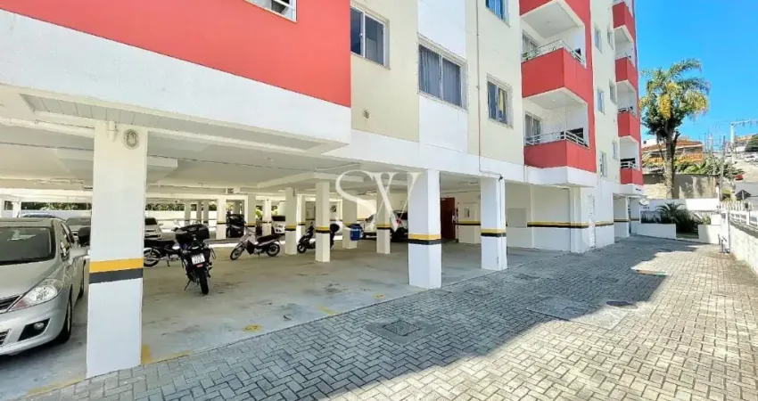 Apartamento a venda de 02 Dormitórios com cozinha planejada na bairro Real Parque em São José-SC