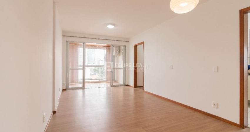 Apartamento a venda com 03 Dormitórios sendo 01 Suíte no Kobrasol/ São José, SC
