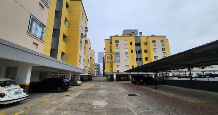 Apartamento com 02 Dormitórios em Areias/ São José, SC