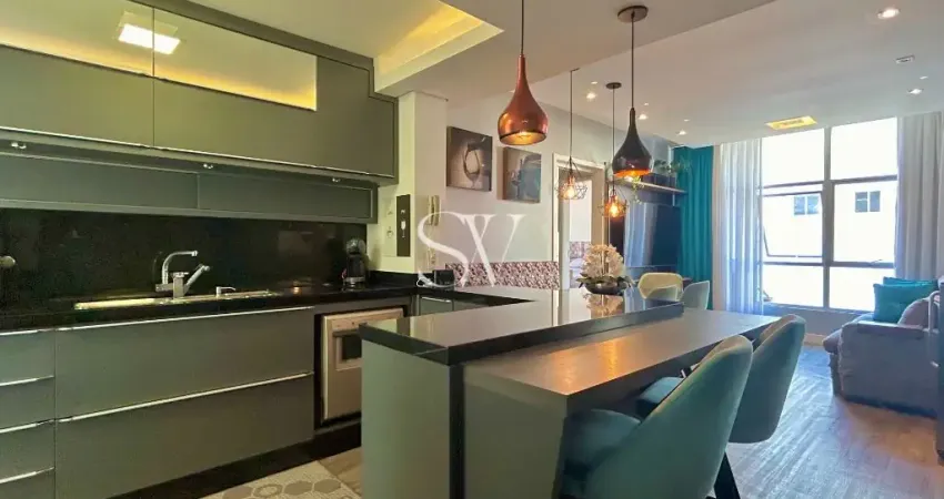 Apartamento Alto Padrão com 02 Dormitórios sendo 02 Suítes no Centro/ Florianópolis, SC