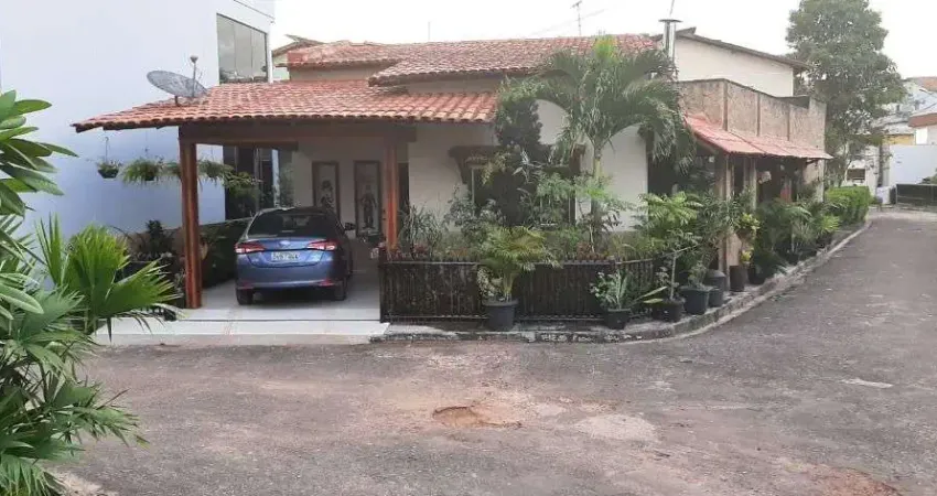Casa com 3 quartos à venda na Travessa Santa Maria, Centro, Ananindeua