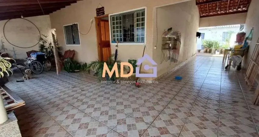 Casa com 2 quartos à venda no Luizote de Freitas, Uberlândia 