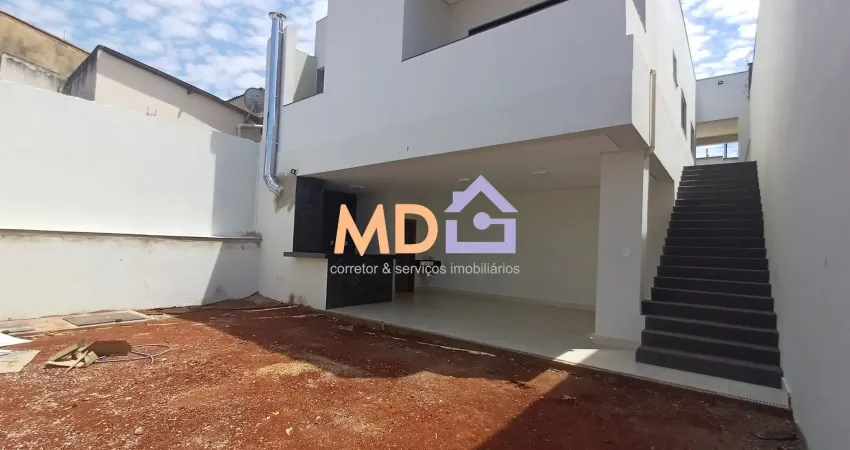 Casa com 3 quartos à venda no Jardim Patrícia, Uberlândia 