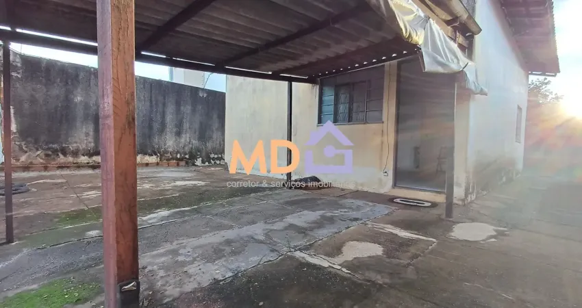 Casa de Oportunidade a venda no Jardim Holanda! Melhor localização do Bairro!