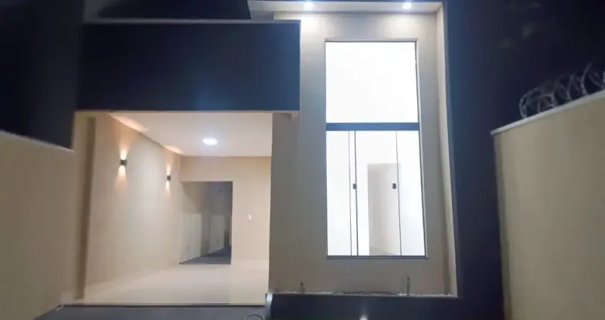 Casa com 3 quartos à venda na Rua 40, 35, Independência - 2º Complemento, Aparecida de Goiânia