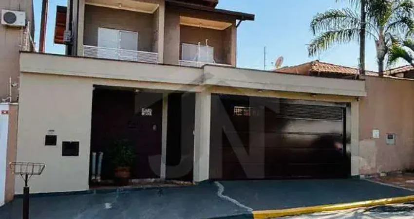 Casa sobrado à venda com piscina aquecida e energia fotovoltaica no residencial greenville, ribeirã