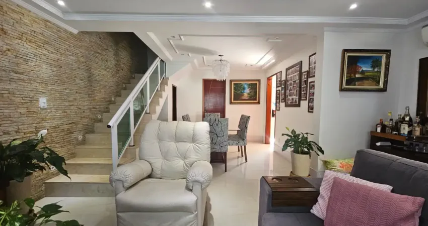 Casa em condomínio fechado com 3 quartos para alugar na Rua Euzebio de Almeida, 2400, Jardim Sulacap, Rio de Janeiro