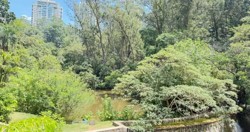 Oportunidade - Apartamento com 160 m², 4 quartos sendo 3 suítes à venda no bairro Panamby.