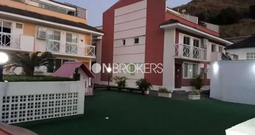Recreio dos Bandeirantes | Casa 5 quartos, sendo 4 suites