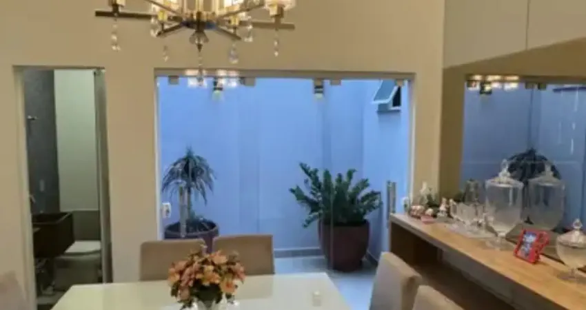 Casa com 3 Quartos à venda, 200m² - Parque das Árvores- Boituva