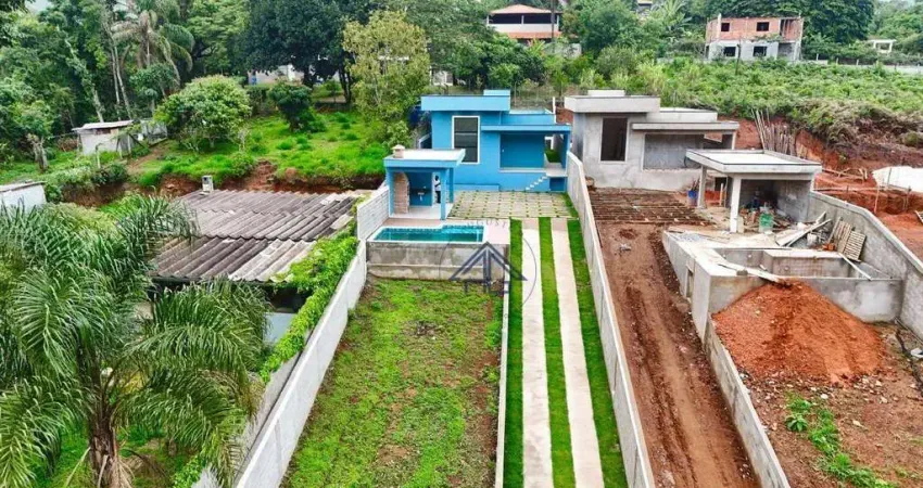 Casa com 3 dormitórios à venda, 115 m² por R$ 780.000,00 - Pedra Vermelha - Mairiporã/SP