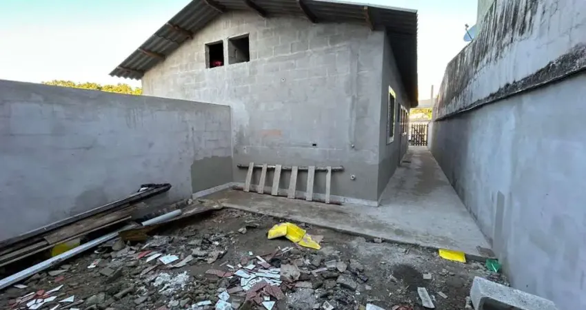 Casa para Venda em Itanhaém, SUARÃO, 2 dormitórios, 1 banheiro, 2 vagas